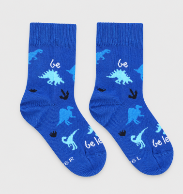 portada calcetines azules